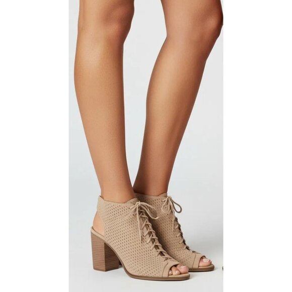 Arturo Chiang "JESS" Perforated Lace-Up Block Heel Open Toed Booties Size 9.5M - Picture 1 of 9